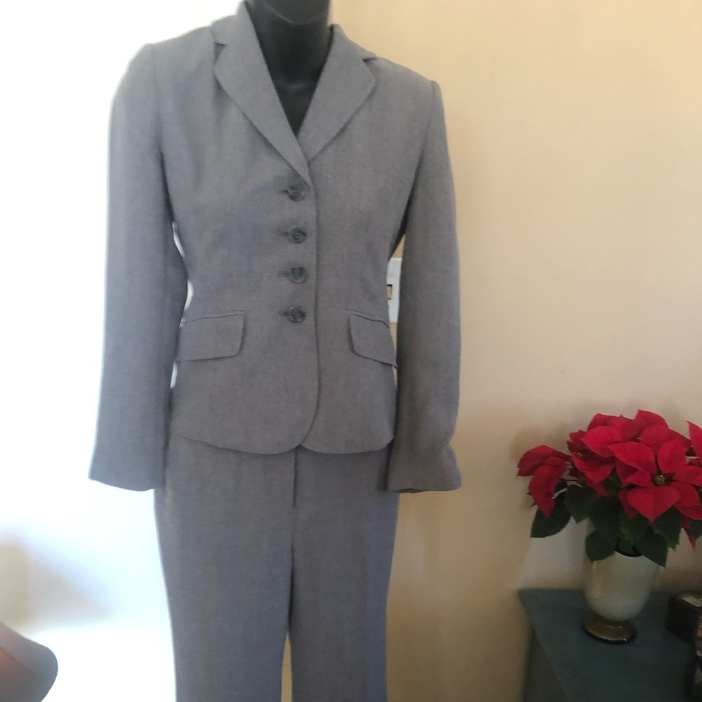 Petite Sophisticate suit
